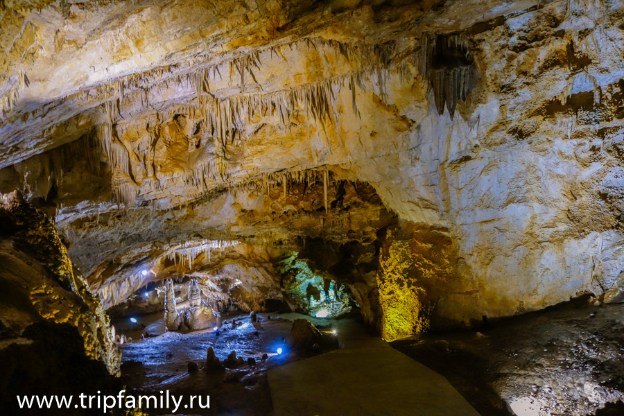 Липска пещера 